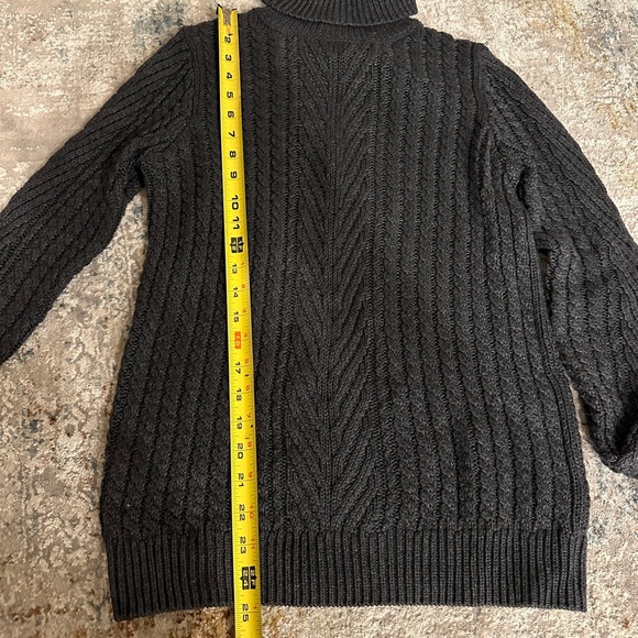 Knit sweater/turtleneck - Picture 3 of 4